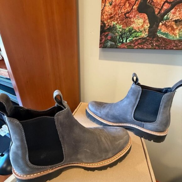 Nisolo Go To Chelsea Shoe Womens  8.5 Gray Leather Pull On Lug Sole Ankle Bootie - Picture 5 of 7